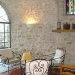 Le Clos Des Arts 3*