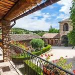 Le Clos Des Arts Szálloda Les Mages