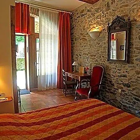 Le Clos Des Arts Les Mages