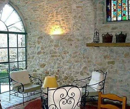 Le Clos Des Arts Отель Les Mages