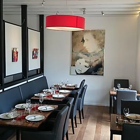 Le Clos Des Arts Les Mages