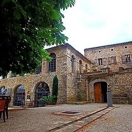 Le Clos Des Arts Hotel 3*