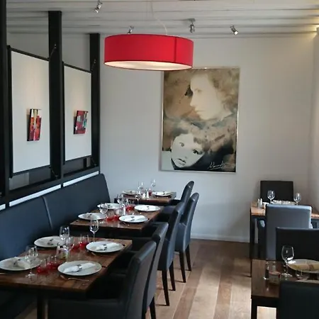 Le Clos Des Arts 3*